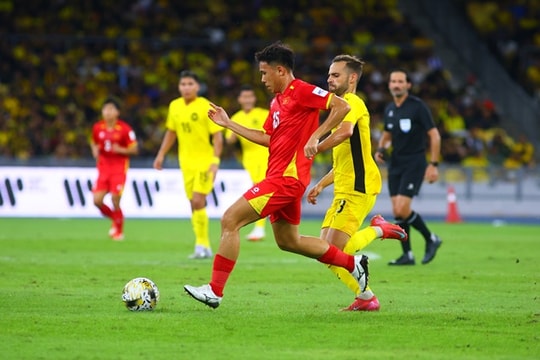 FIFA chính thức cho phép 7 ngôi sao nhập tịch Malaysia đấu ĐT Việt Nam