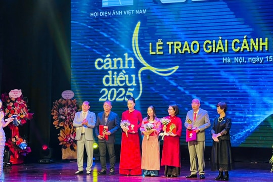 Biên kịch Trịnh Khánh Hà và hành trình 20 năm chinh phục giải Cánh diều vàng