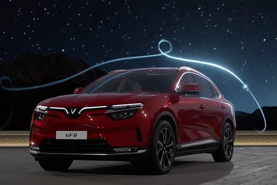 VinFast VF 8 tháng 1/2026: Ưu đãi 120 triệu đồng và chính sách mới nhất