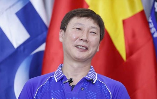 HLV Kim Sang-sik vượt Shin Tae-yong trở thành nhà cầm quân Hàn Quốc thành công nhất Đông Nam Á