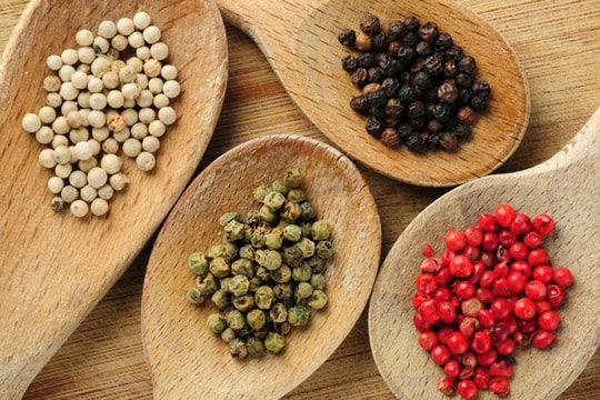 Giá tiêu hôm nay 30/1: Thị trường nội địa phân hóa, cao nhất đạt 152.000 đồng/kg