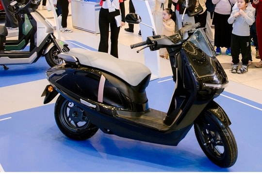 Cận cảnh bộ ba xe máy điện Honda mới tại Việt Nam: Giá từ 21,8 triệu đồng