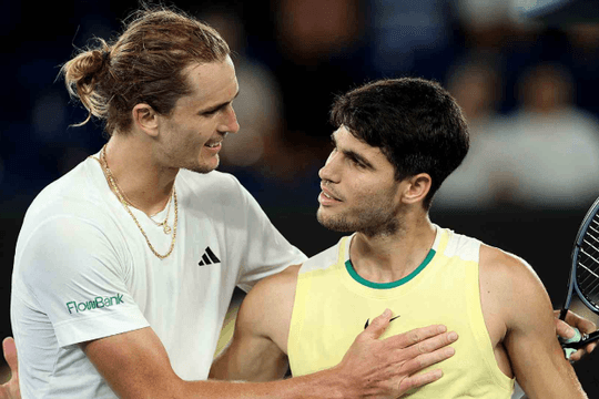 Carlos Alcaraz đối đầu Alexander Zverev: Đại chiến đòi nợ tại bán kết Australian Open 2026