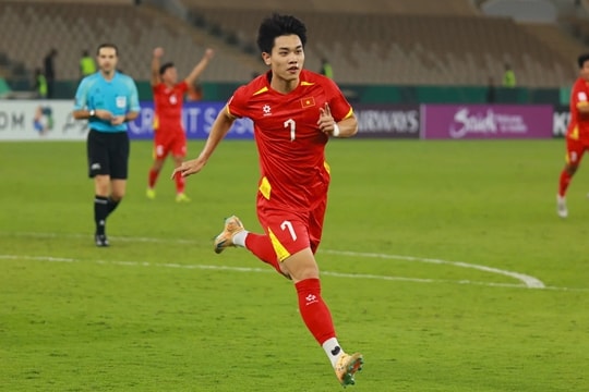 Nguyễn Đình Bắc: Từ Vua phá lưới U23 châu Á đến áp lực tìm lại chính mình tại V-League