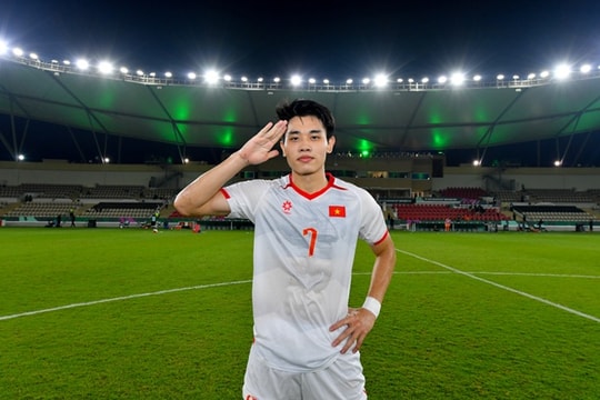 Nguyễn Đình Bắc dẫn đầu 2 hạng mục bình chọn cá nhân của AFC sau màn bứt tốc ngoạn mục