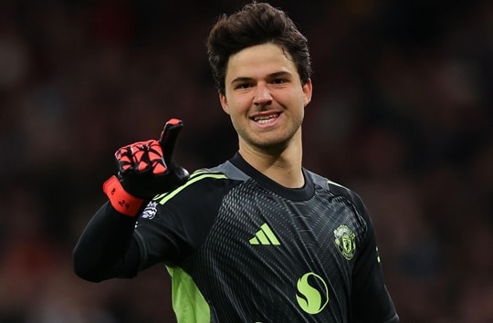 Senne Lammens: Liều thuốc an thần giúp hàng thủ Manchester United hồi sinh mạnh mẽ