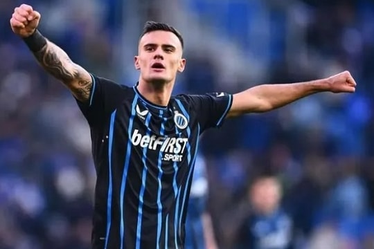 Man Utd tìm thấy 'ngọc quý' 20 triệu bảng thay thế Casemiro: Vì sao Stankovic vượt trội Baleba?