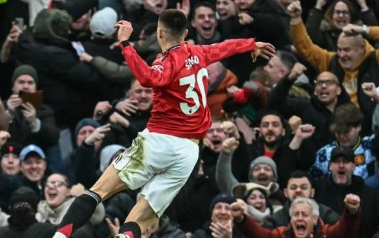 Pha xử lý đẳng cấp của Sesko giúp Man Utd đánh bại Fulham 3-2 tại Old Trafford