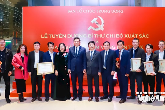 Nghệ An đoạt giải B, C tại Giải Búa liềm Vàng toàn quốc 2025, Hội Nhà báo và 3 bí thư chi bộ được vinh danh
