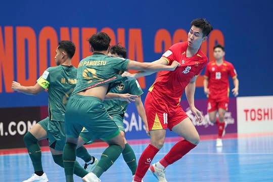 Futsal Việt Nam dừng bước ở châu Á; Arsenal vào chung kết League Cup