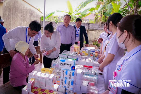 Trực cấp cứu: Cuộc chạy đua giành lại sự sống cho người bệnh