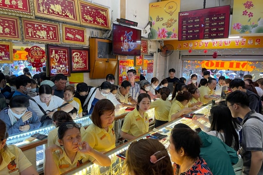 Giá vàng chiều nay 06/02: Giá vàng SJC, giá vàng nhẫn, bảng giá vàng chốt phiên ngày thứ Sáu chi tiết