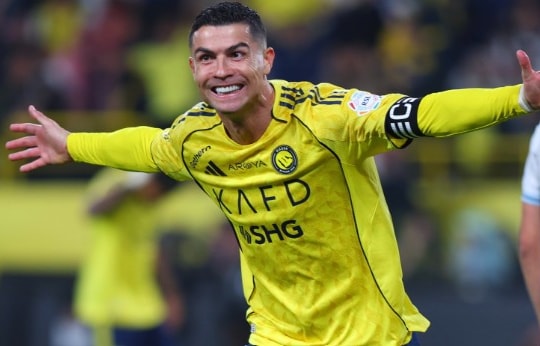 Lộ phí giải phóng của Ronaldo và kế hoạch trói chân McTominay đến năm 2030