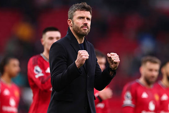 Michael Carrick hồi sinh Man Utd bằng công thức ổn định trước đại chiến Tottenham