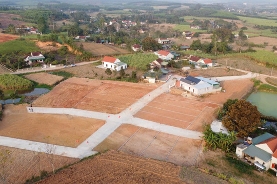 Cảnh báo tình trạng phân lô, tách thửa tự phát: Luật mở hay quy định hở?