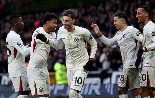 Chelsea đánh bại Wolves 3-1: Hat-trick lịch sử của Cole Palmer và dấu ấn Liam Rosenior