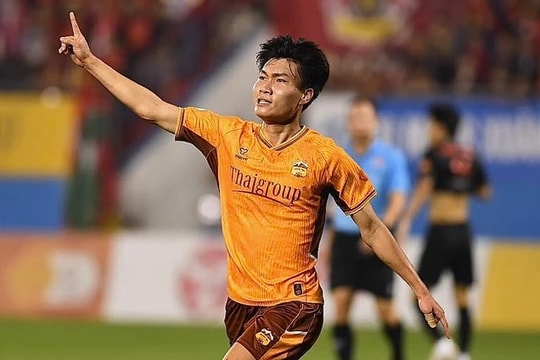 HAGL thắng sốc Ninh Bình 2-1: Khi dàn sao triệu đô gục ngã trước sức trẻ phố Núi
