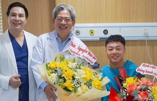Nguyễn Thái Sơn phẫu thuật thành công chấn thương dây chằng và sụn chêm