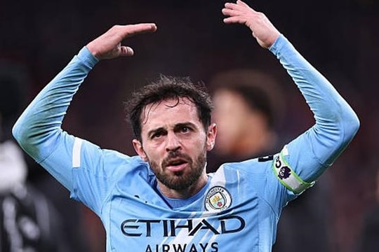 Bernardo Silva rực sáng tại Anfield: Man City viết lại lịch sử sau 89 năm