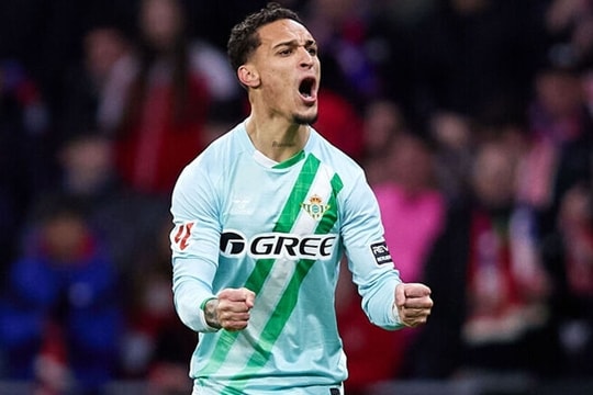 Antony và sự hồi sinh ngoạn mục tại Real Betis: Từ bom xịt MU đến siêu sao La Liga