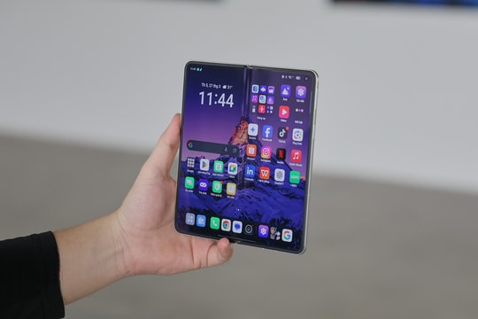 OPPO Find N6 sắp ra mắt: Kỳ vọng xóa bỏ nếp gấp màn hình và đột phá độ mỏng nhẹ