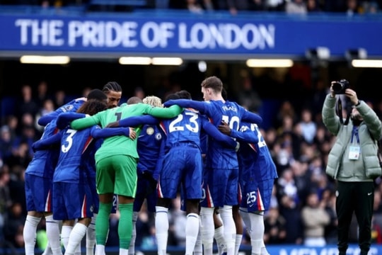 Chelsea săn cột mốc 5 trận thắng liên tiếp: Bài toán thực dụng của Liam Rosenior