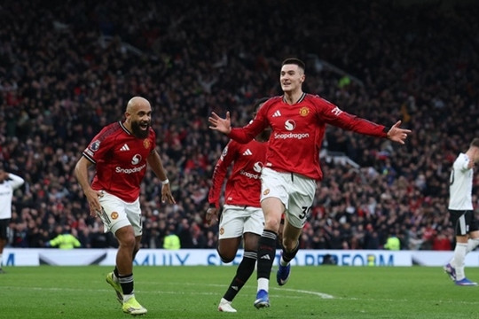 Benjamin Sesko: 'Quân bài tẩy' để Michael Carrick giải mã West Ham