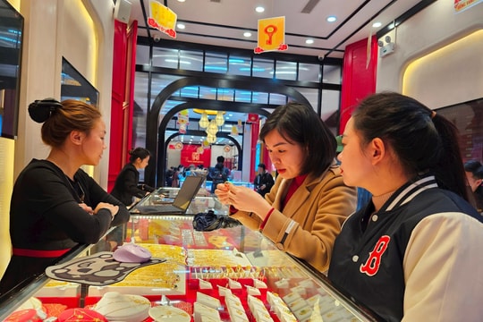 Giá vàng chiều 11/2/2026: Giá vàng SJC, giá vàng nhẫn, bảng giá vàng chi tiết ngày thứ Tư