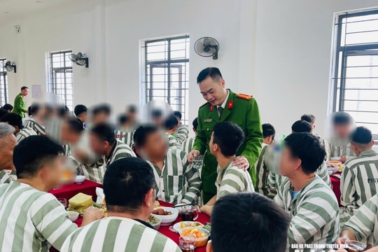 Mùa Xuân sớm ở Trại tạm giam Công an tỉnh Nghệ An