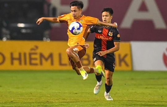V-League 2026: Cuộc đua trụ hạng khốc liệt khiến kỳ nghỉ Tết của các câu lạc bộ bị rút ngắn