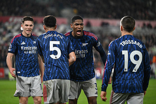 Vòng 4 FA Cup: Arsenal và Man City rộng cửa đi tiếp, Liverpool đối mặt thử thách cực đại