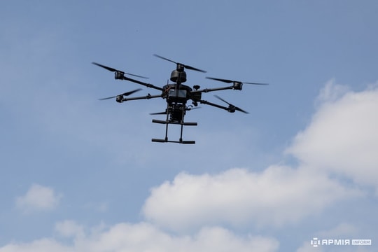 Ukraine tăng gấp đôi sản lượng UAV ném bom Vampire lên 100.000 chiếc mỗi năm