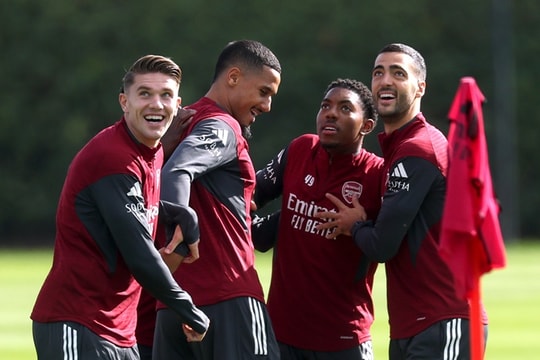 Arsenal đấu Wigan: Đã đến lúc Mikel Arteta trả viên ngọc Lewis-Skelly về trung tuyến