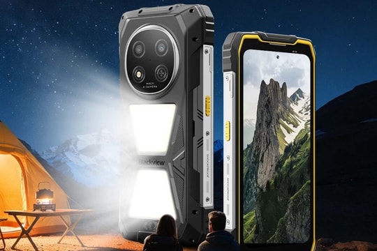Blackview Rock 2 Pro trình làng: Smartphone 5G sở hữu pin 15,000 mAh và đèn pin siêu sáng