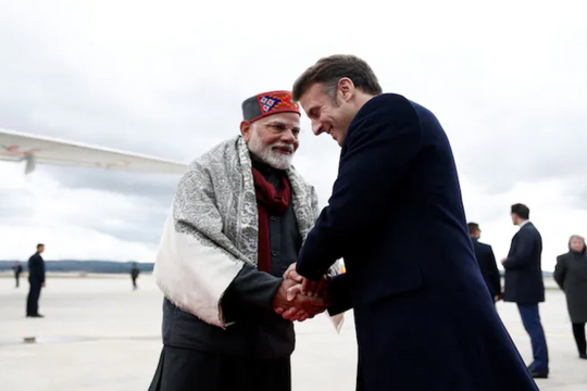 Tổng thống Macron thăm Ấn Độ: Thúc đẩy 'siêu hợp đồng' quốc phòng và liên minh AI