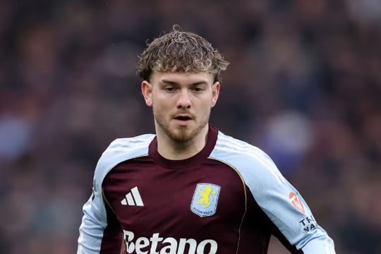 Số phận trái ngược của 7 ngôi sao Liverpool cho mượn: Harvey Elliott bị bỏ rơi