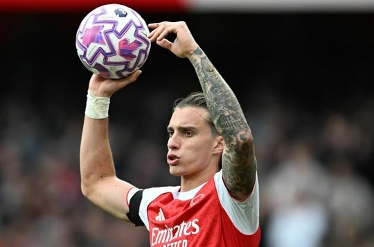 Arsenal cân nhắc chia tay Riccardo Calafiori vì bài toán thể lực nan giải