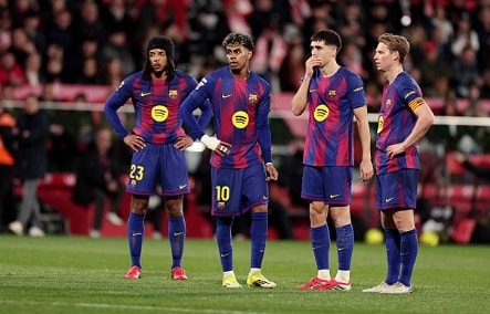 Barca đánh mất ngôi đầu La Liga: 3 bài toán nan giải sau thất bại nghiệt ngã trước Girona