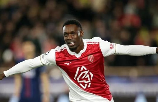 Folarin Balogun lập cú đúp lịch sử trước PSG: Lời khẳng định đanh thép gửi Arsenal