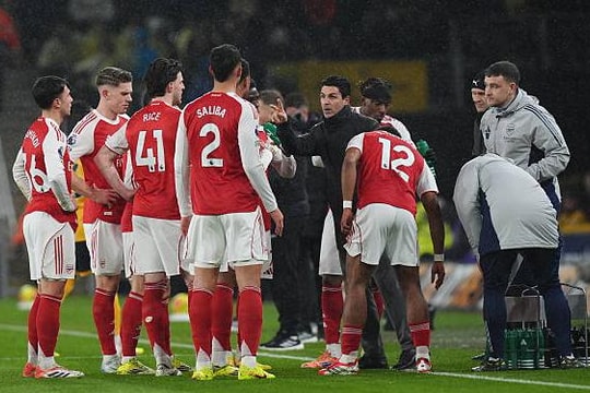 Arsenal và vết xe đổ của Pochettino: Sự cầu toàn đang bóp nghẹt cơ hội vô địch