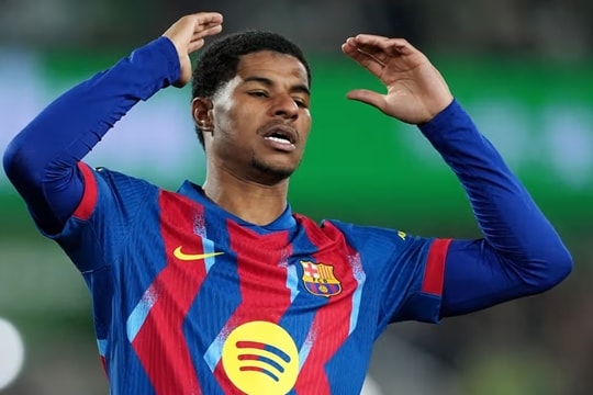 MU hối hận vụ bán rẻ Rashford, Arsenal dẫn đầu cuộc đua chiêu mộ Leon Goretzka