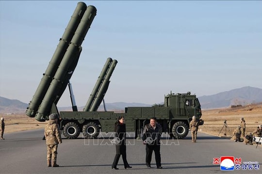 Triều Tiên bàn giao 50 hệ thống rocket 600mm cải tiến tích hợp trí tuệ nhân tạo