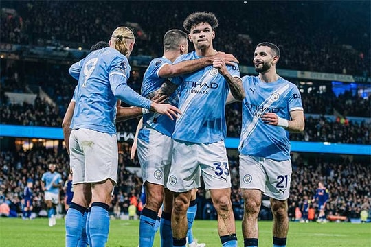 Cao Pendant Quang Vinh khen ngợi Văn Hậu; Man City áp sát Arsenal; Real thua sốc, Ronaldo viết tiếp kỳ tích