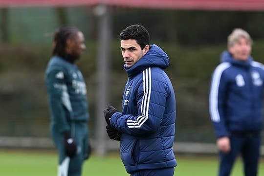 Arsenal đối diện bóng ma tâm lý trước derby: Tối hậu thư đanh thép từ Mikel Arteta