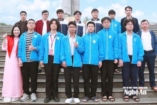 2 học sinh Nghệ An được chọn vào đội tuyển thi Olympic Toán châu Á - Thái Bình Dương