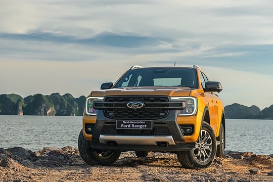 Ford Ranger tháng 2/2026: Ưu đãi 100% lệ phí trước bạ cho phiên bản Wildtrak