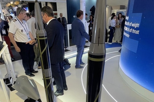 ArianeGroup tìm kiếm hợp tác với Đức để mở rộng sản xuất nhiên liệu tên lửa đạn đạo