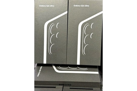 Lộ diện hộp đựng Galaxy S26 Ultra: Samsung nhấn mạnh vào cải tiến camera đột phá