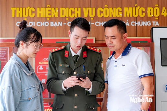 Hộ chiếu trực tuyến giúp “hạ nhiệt” tình trạng quá tải sau Tết
