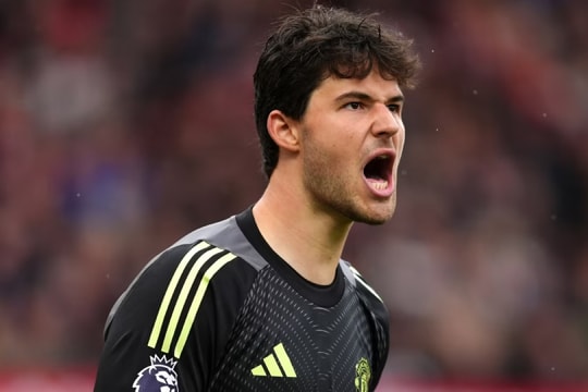 Tony Coton và thương vụ Senne Lammens: Bước ngoặt tái sinh hàng thủ Manchester United